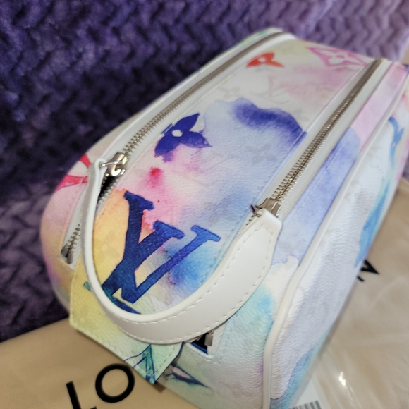 Louis Vuitton Toiletry Watercolor Cosmetic Bag Giant Flower Monogram Vir… - Picture 5 of 17